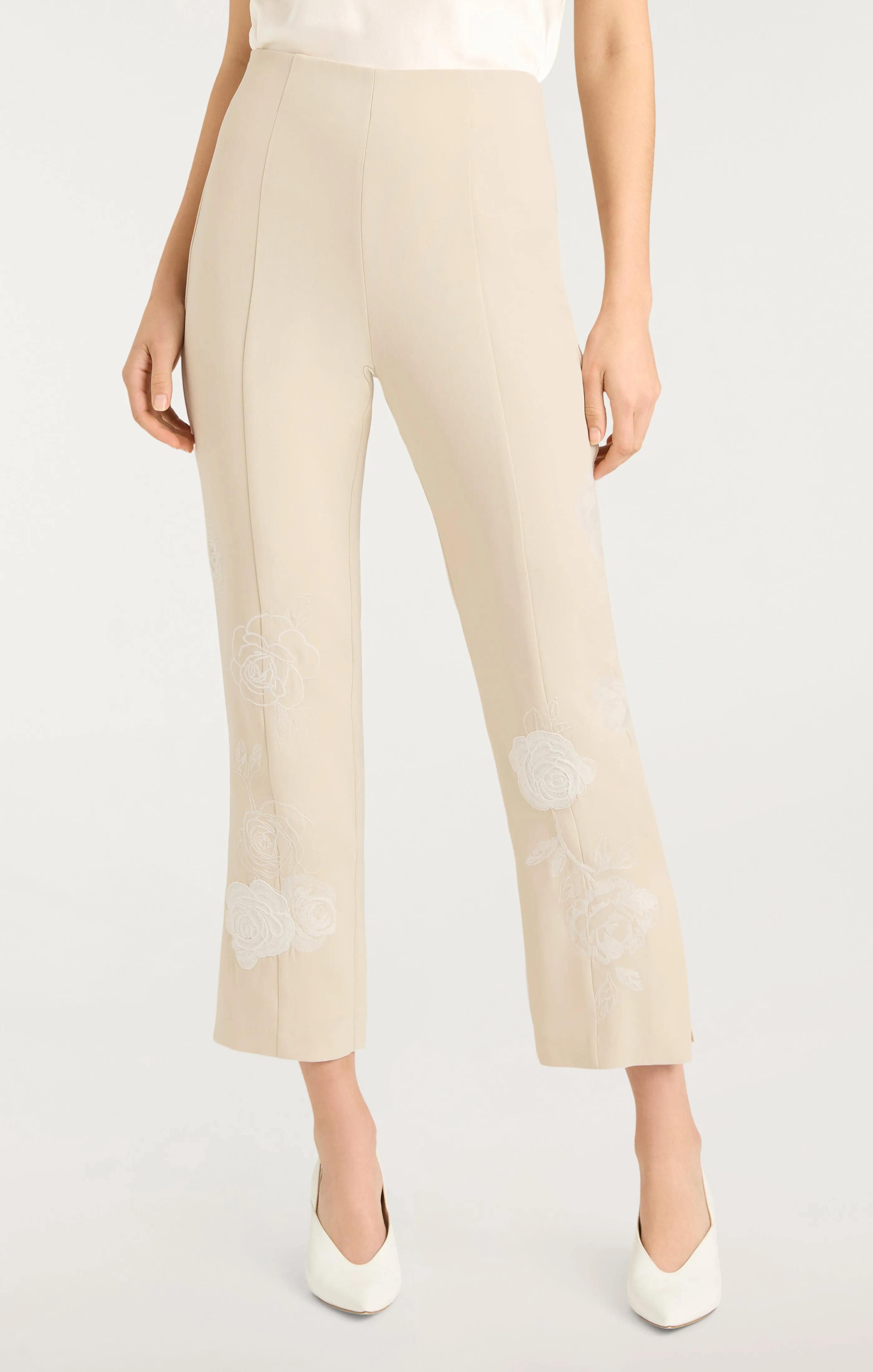 Floating Roses Embellished Cropped Brianne Pant