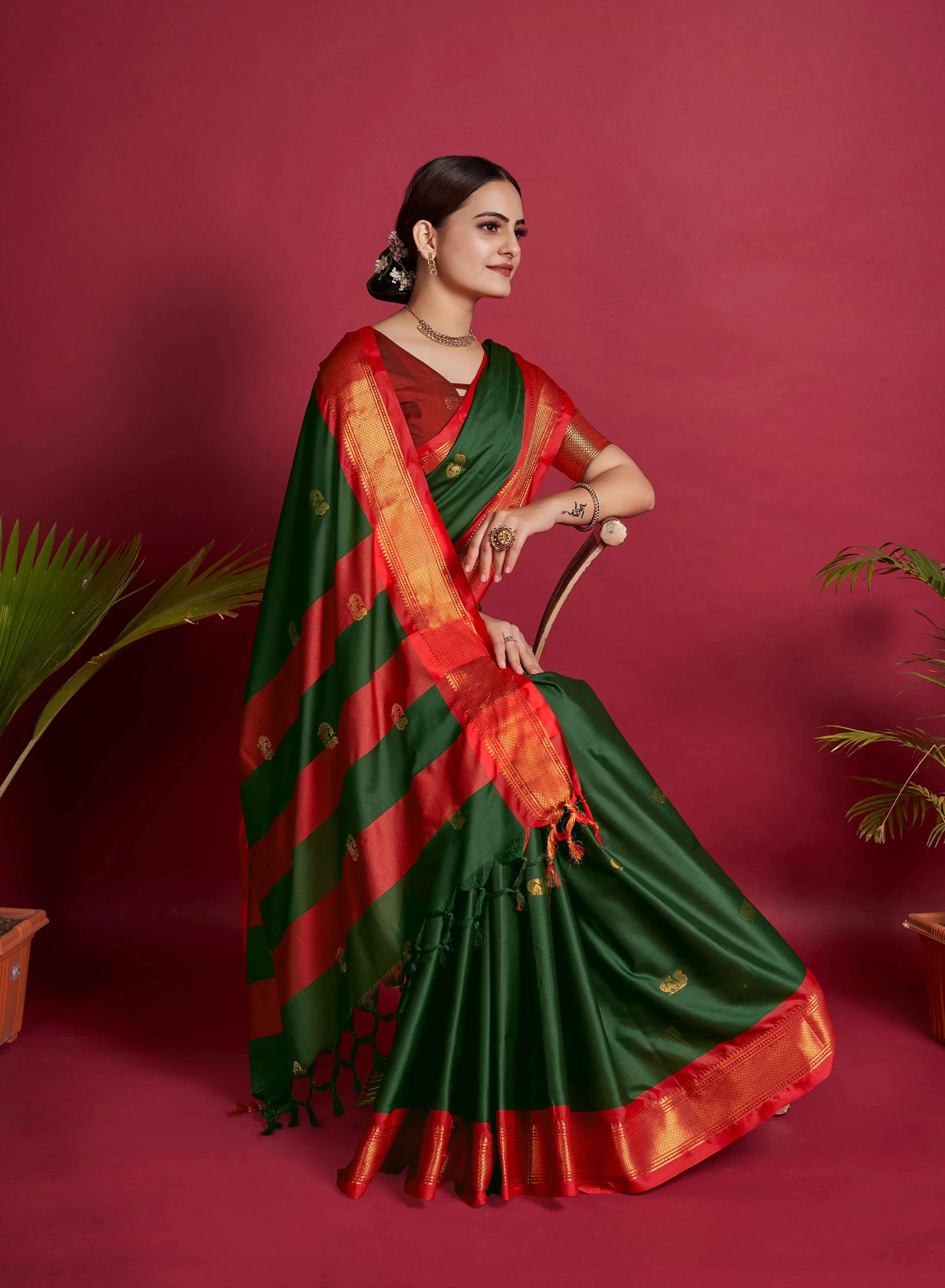 Women Party Wear Plain Banarasi Silk Green colour Saree with Zari Border Work